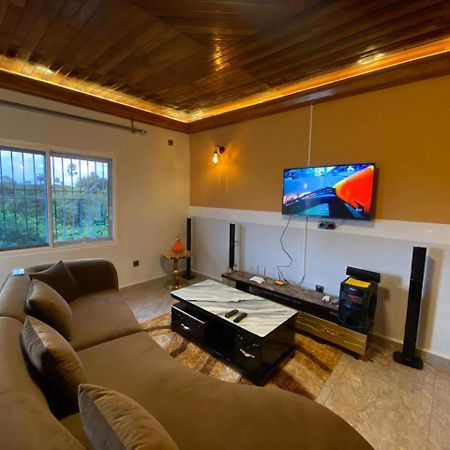 Light City Kribi Apartment Ngoại thất bức ảnh